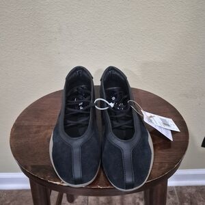 Adidas Women's Taekwondo Mei Ballet Black/Gum Shoes JQ0669 Size 8